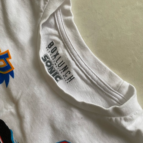 White and Blue Sonic Tee - Picture 3 of 4